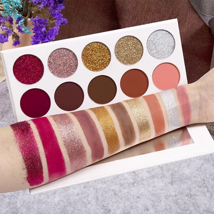 Nude Eyeshadow Palette | Matte, Long-Lasting & Pigmented